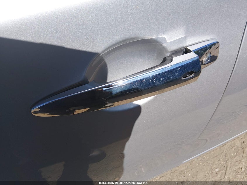 2015 NISSAN SENTRA auction photo 6