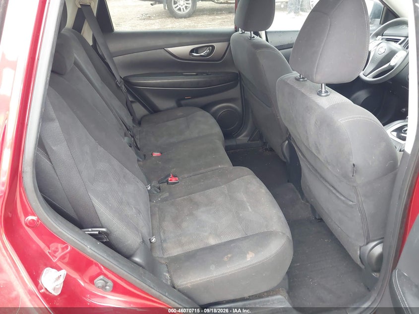 2016 NISSAN ROGUE auction photo 8