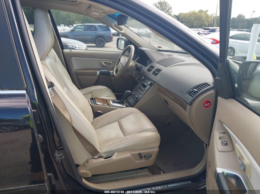 2011 VOLVO XC90 auction photo 5