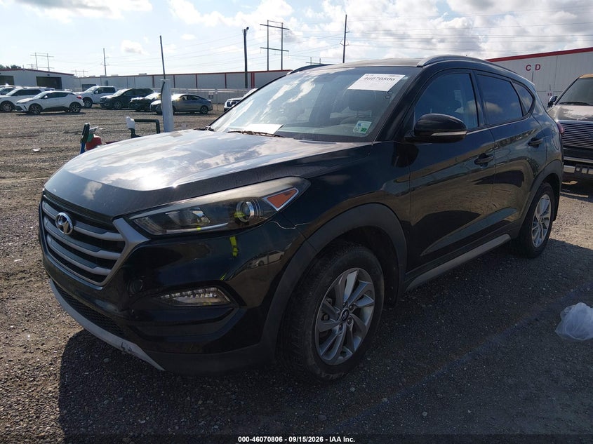 2017 Hyundai Tucson, Правий зад, IAAI, VIN KM8J33A2XHU308824 — фото 2