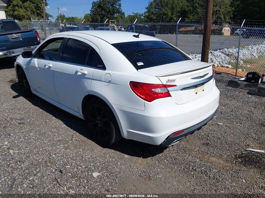 Vin: 1c3ccbcg9en186421, lot: 46570352, chrysler 200 limited 20143