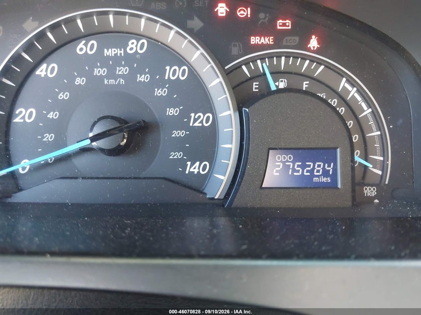 2014 TOYOTA CAMRY auction photo 7