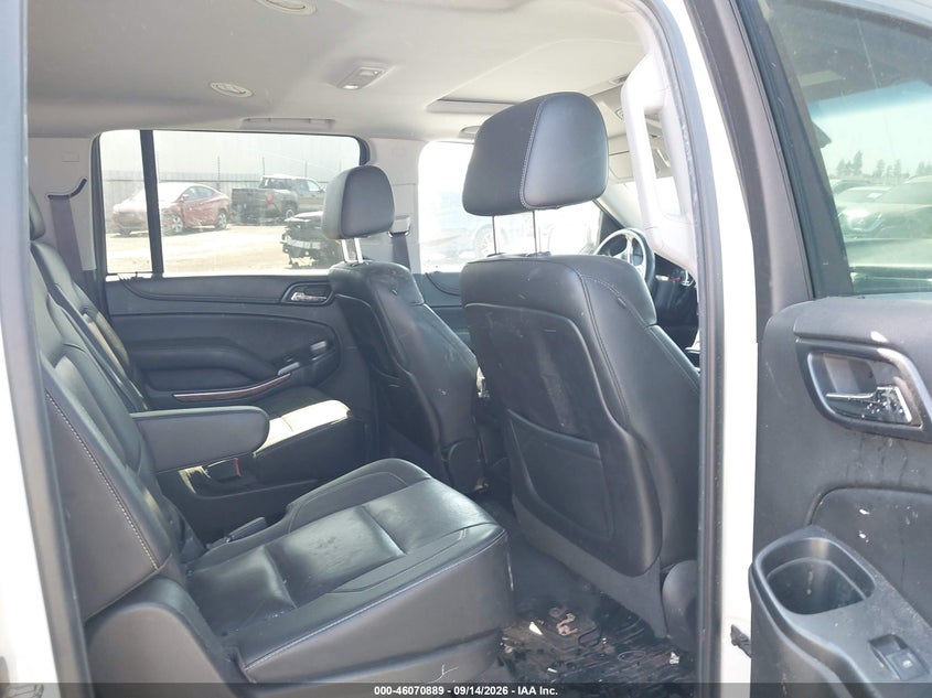 CHEVROLET SUBURBAN 1500 - zdjęcie 8