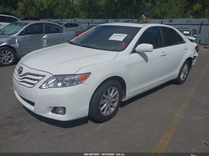 Vin: 4t4bf3ek0br131249, lot: 46570432, toyota camry xle 20112