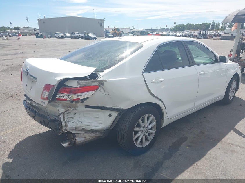 Vin: 4t4bf3ek0br131249, lot: 46570432, toyota camry xle 20114