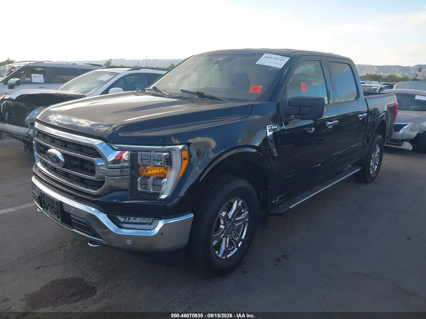 2021 Ford F-150 Xlt, Rollover, IAAI, VIN 1FTFW1E8XMFA53854 — photo 2
