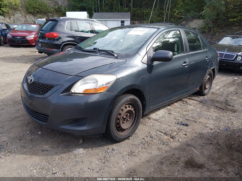 2009 TOYOTA YARIS auction photo 2