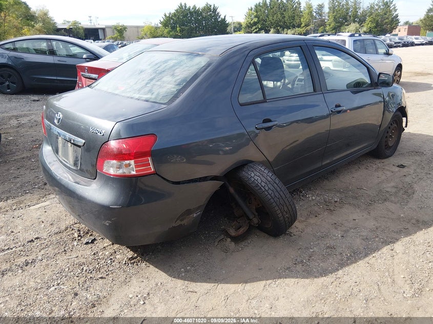 2009 TOYOTA YARIS auction photo 4