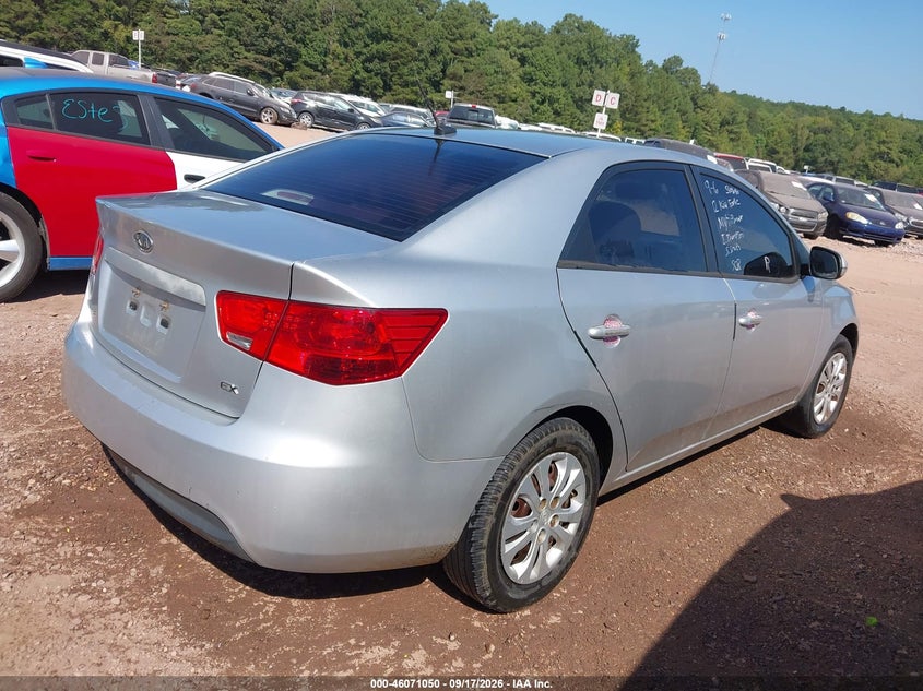 2012 KIA FORTE auction photo 4
