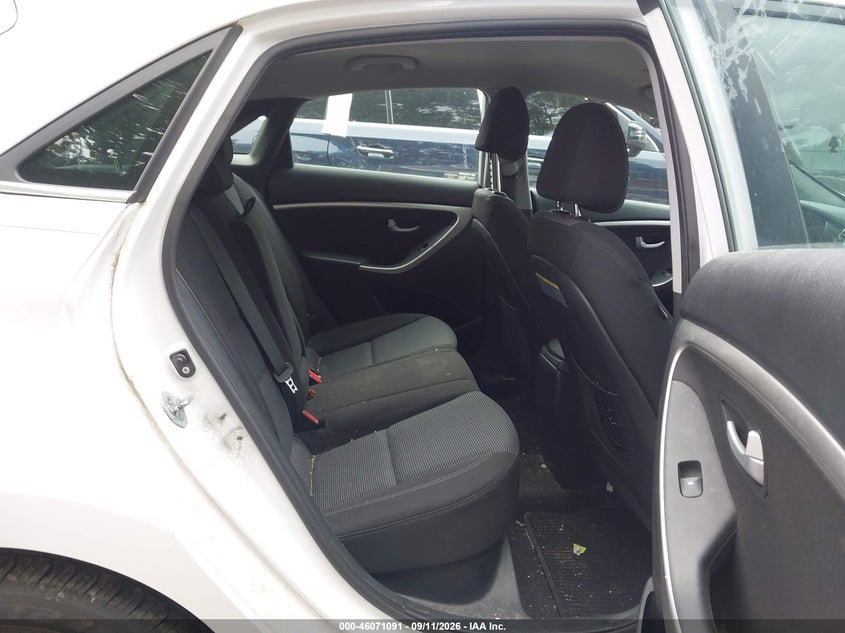 HYUNDAI ELANTRA GT 2014 VIN KMHD35LH4EU211155