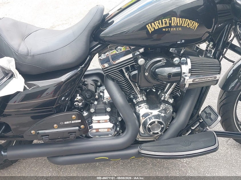 HARLEY-DAVIDSON FLTRXS 2016