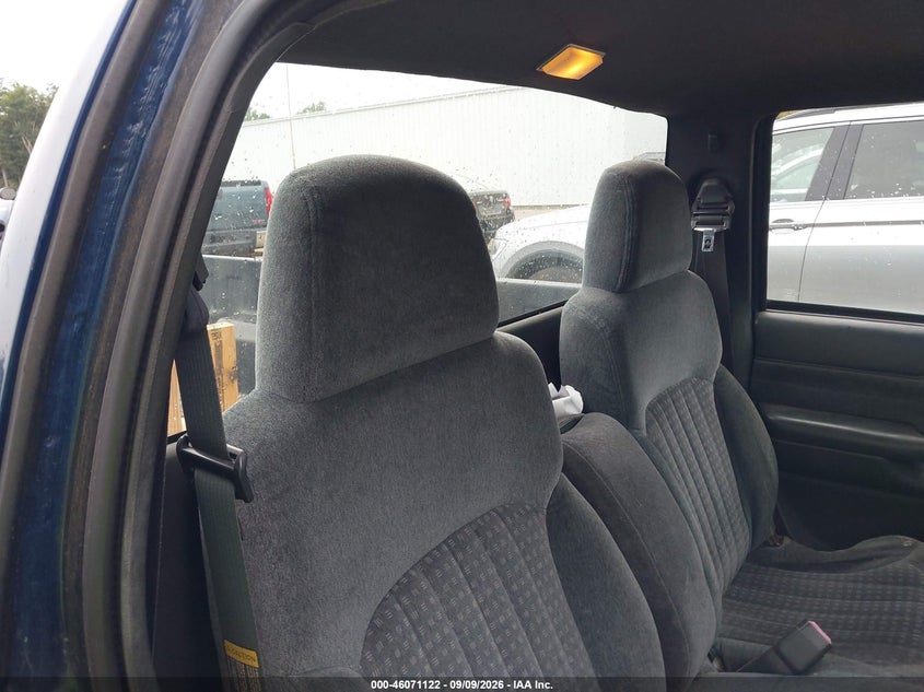 CHEVROLET S-10 1999 VIN 1GCCS1441XK240425