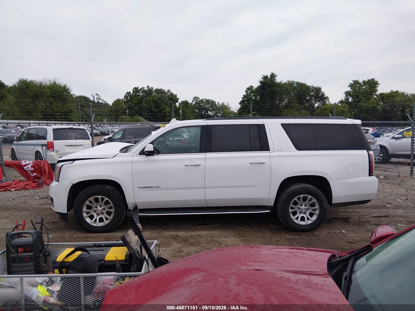 GMC YUKON XL - zdjęcie 14