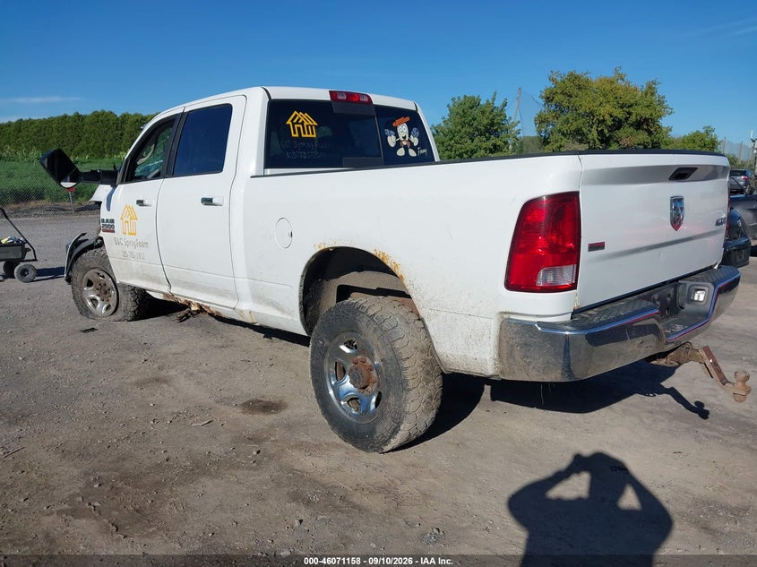2013 RAM 2500 SLT · Photo 3