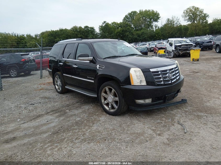 2010 CADILLAC ESCALADE auction photo 1