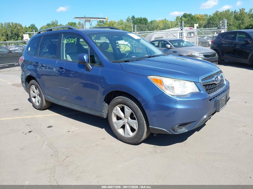 2015 SUBARU FORESTER auction photo 1