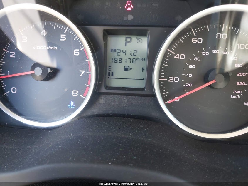 2015 SUBARU FORESTER auction photo 7