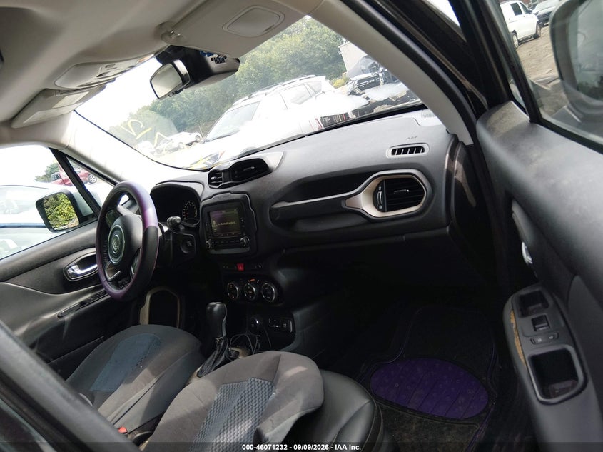 2015 JEEP RENEGADE auction photo 5