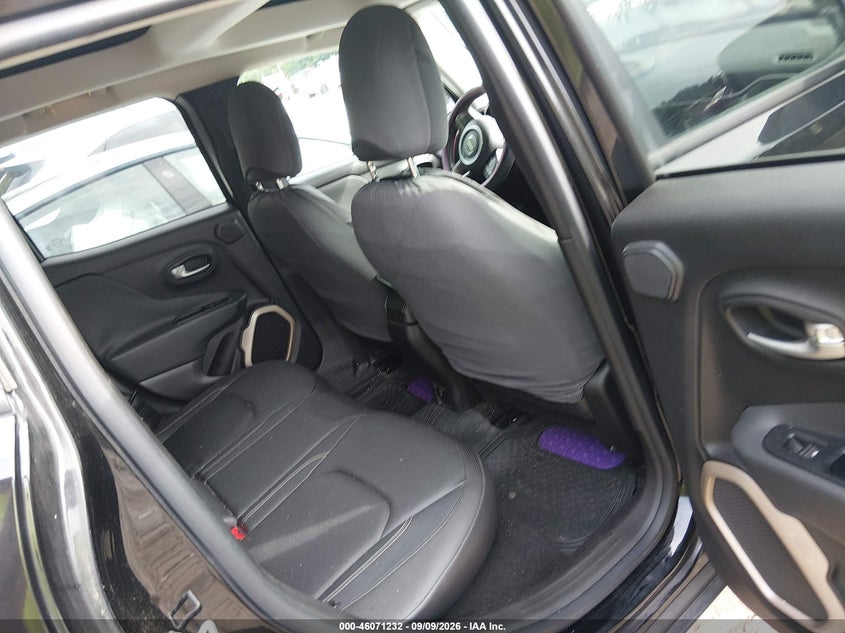 2015 JEEP RENEGADE auction photo 8