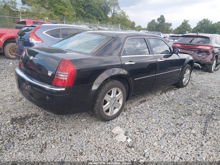 2006 CHRYSLER 300C · Фото 4