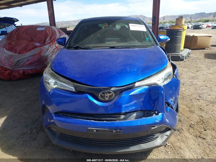 TOYOTA C-HR - zdjęcie 12