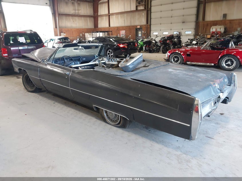 1967 CADILLAC DEVILLE auction photo 3