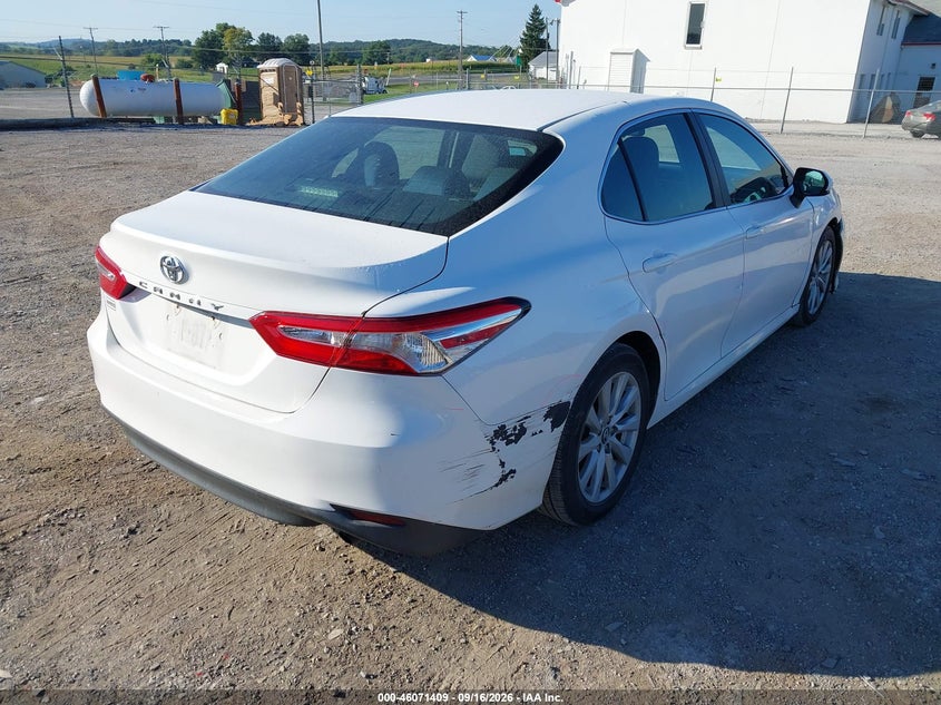 Vin: 4t1b11hk1ju050316, lot: 46570944, toyota camry le 20184