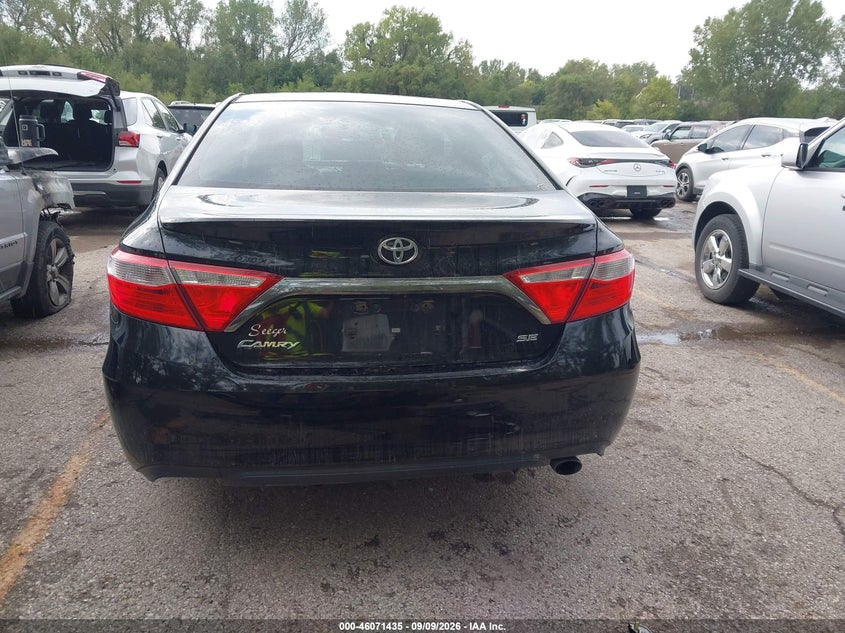 TOYOTA CAMRY - zdjęcie 17