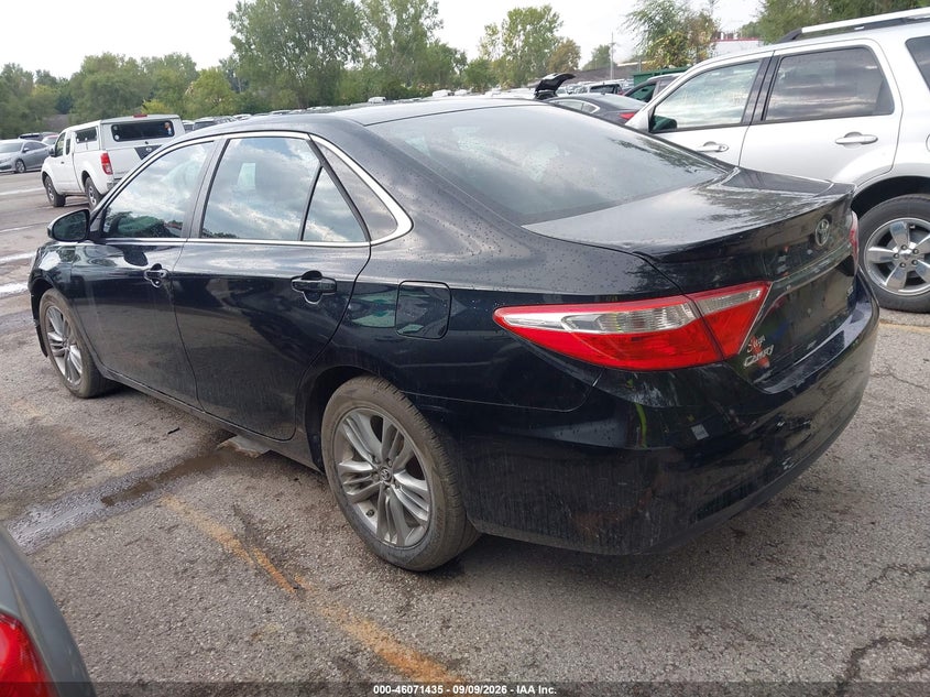TOYOTA CAMRY - zdjęcie 3