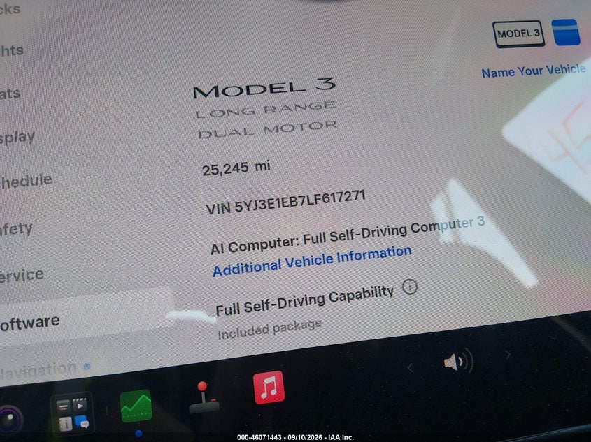TESLA MODEL 3 - zdjęcie 9
