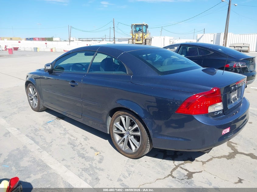 2012 VOLVO C70 auction photo 3