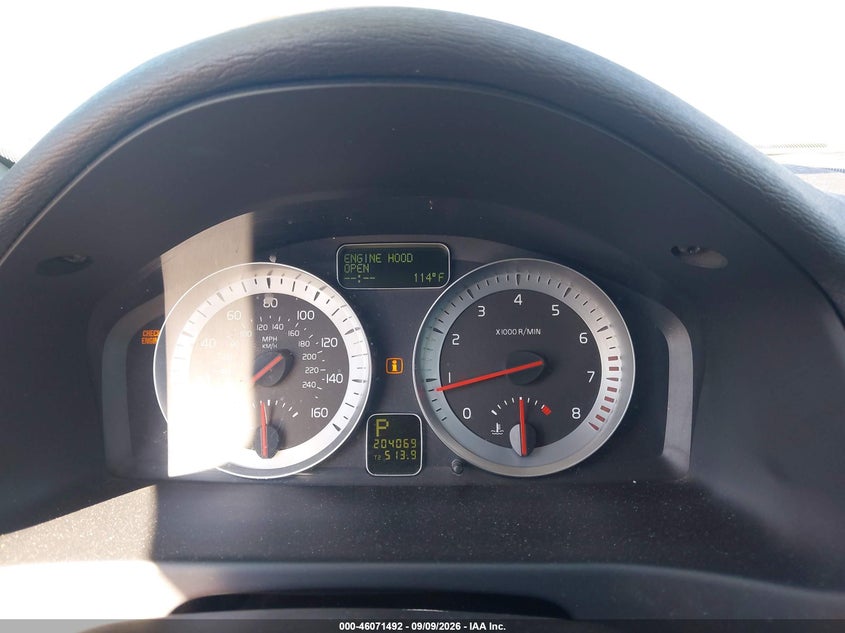 2012 VOLVO C70 auction photo 7