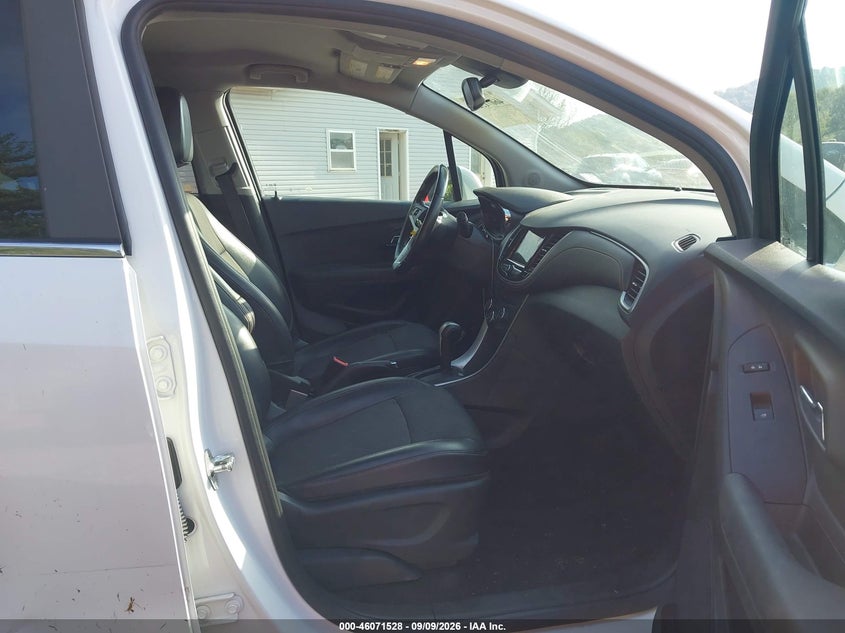 2018 CHEVROLET TRAX auction photo 5