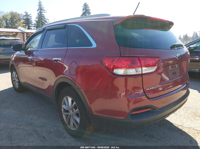 2017 KIA SORENTO auction photo 3