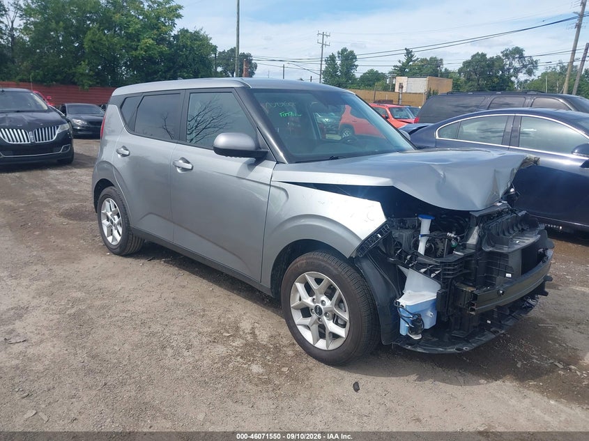 Vin: kndj23au4s7941057, lot: 46571085, kia soul lx 2025 img_1
