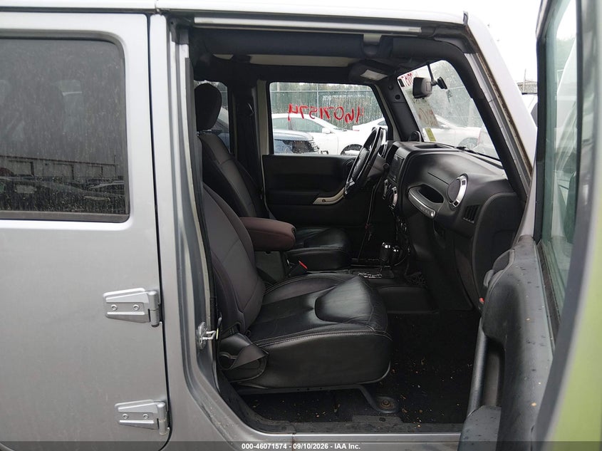 2013 JEEP WRANGLER UNLIMITED auction photo 5