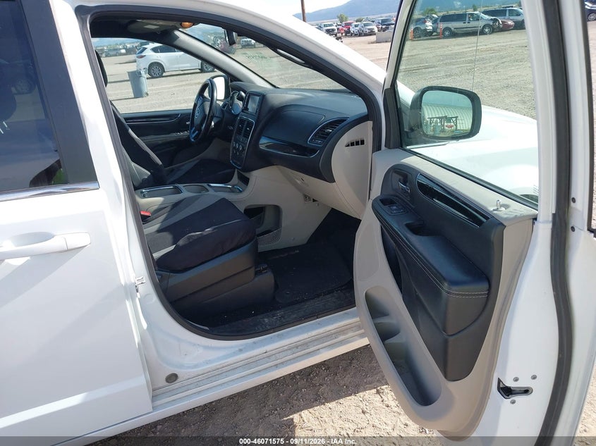 2019 DODGE GRAND CARAVAN auction photo 5