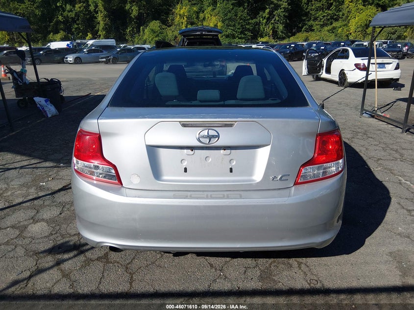 SCION TC 2011 VIN JTKJF5C7XB3003359