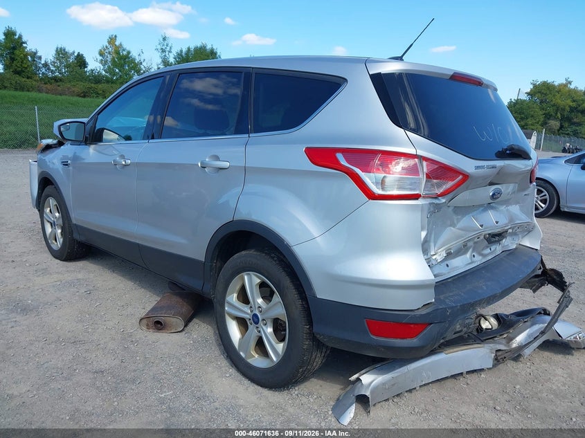 Vin: 1fmcu0g70fub70134, lot: 46571171, ford escape se 20153