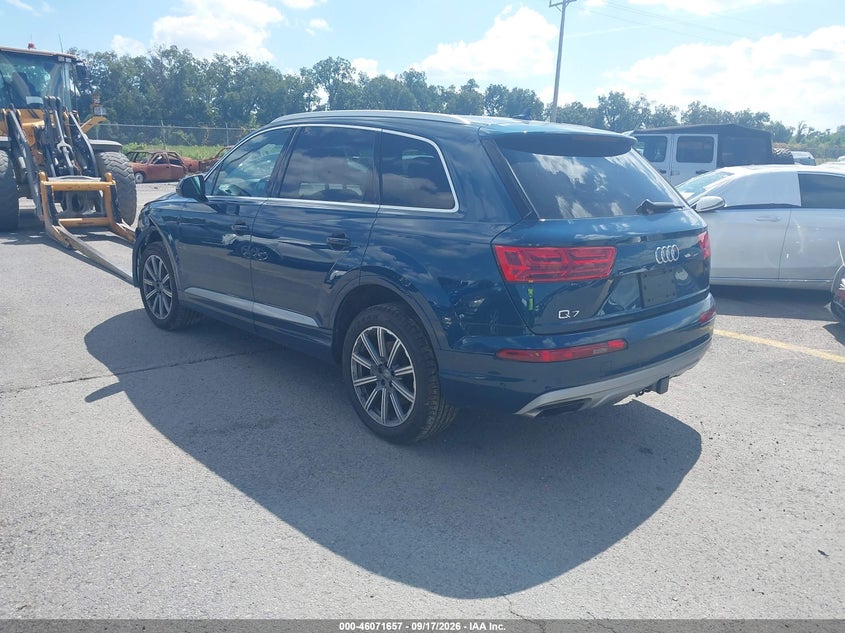 Vin: wa1laaf7xkd009623, lot: 46571192, audi q7 55 premium/55 se premium 20193