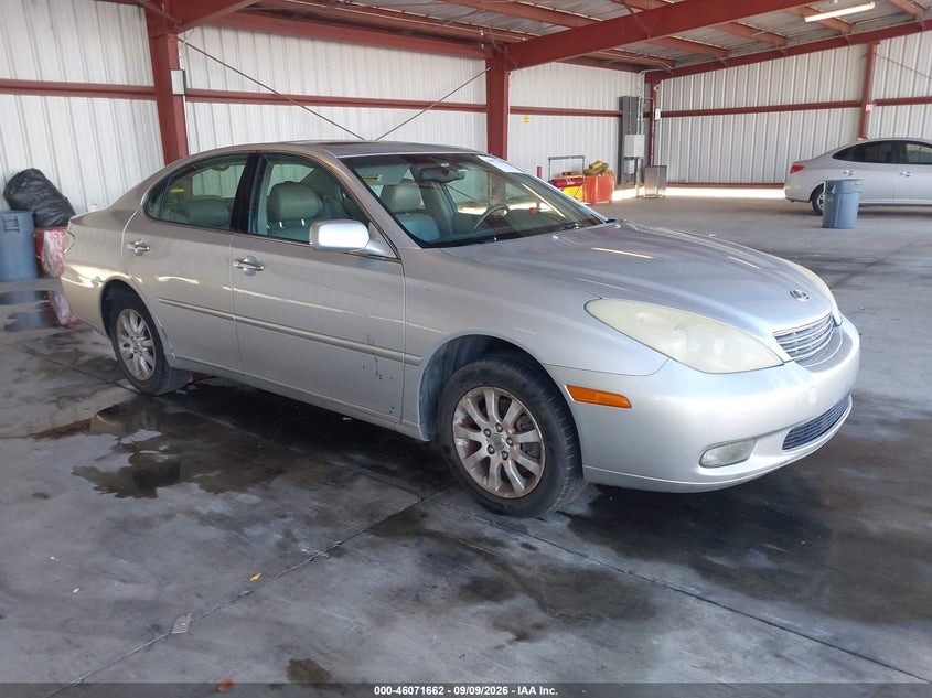 2003 LEXUS ES auction photo 1