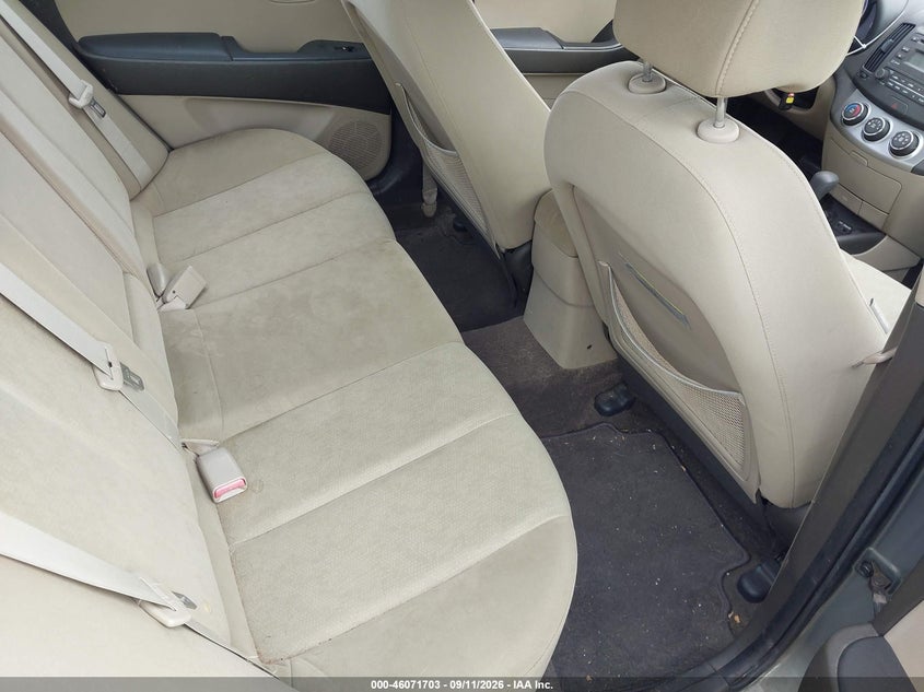 2010 HYUNDAI ELANTRA auction photo 8