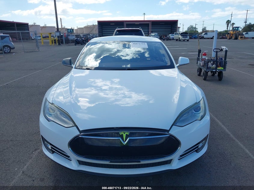 2013 TESLA MODEL S · Photo 13