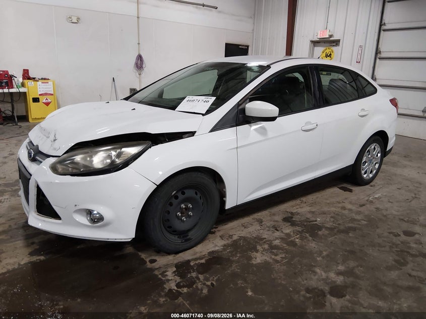 Vin: 1fahp3f23cl211937, lot: 46571275, ford focus se 20122