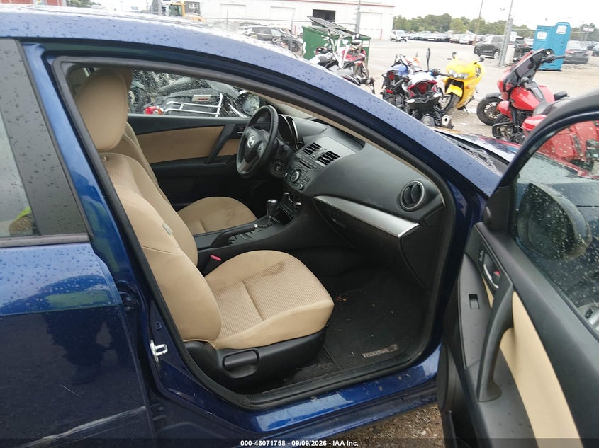 2012 MAZDA MAZDA3 auction photo 5