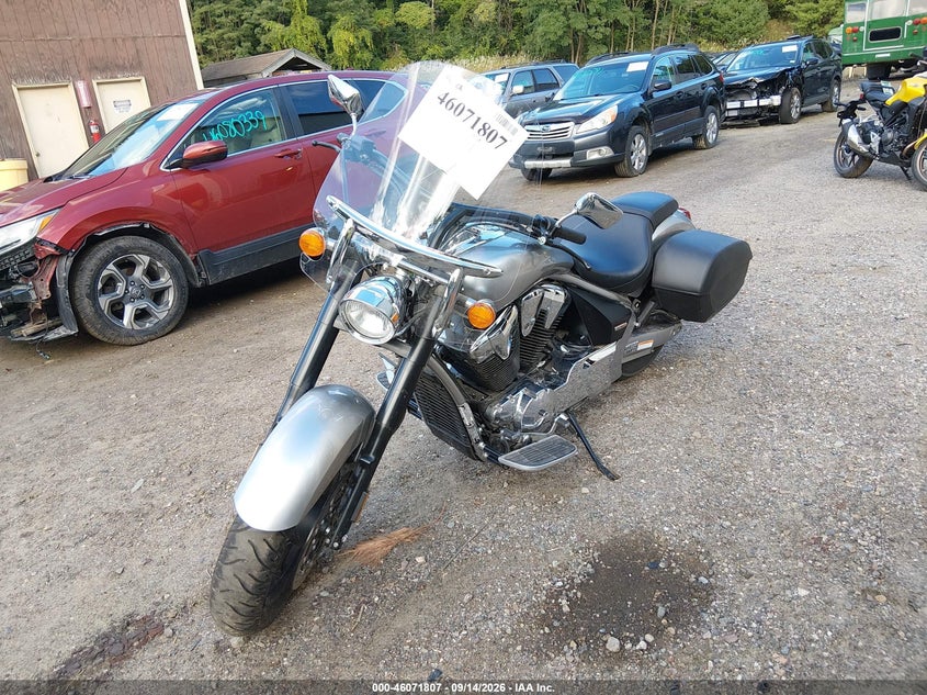HONDA VT1300 2013