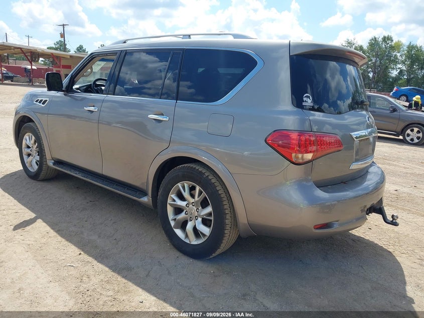 2012 INFINITI QX56 auction photo 3