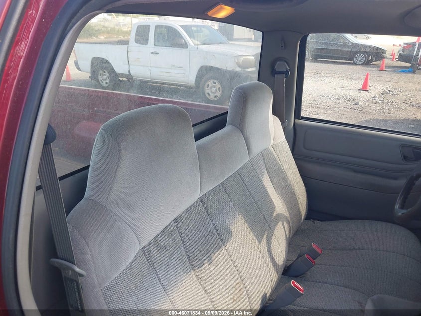 1996 CHEVROLET S TRUCK auction photo 8