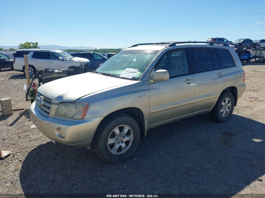 2001 TOYOTA HIGHLANDER auction photo 2