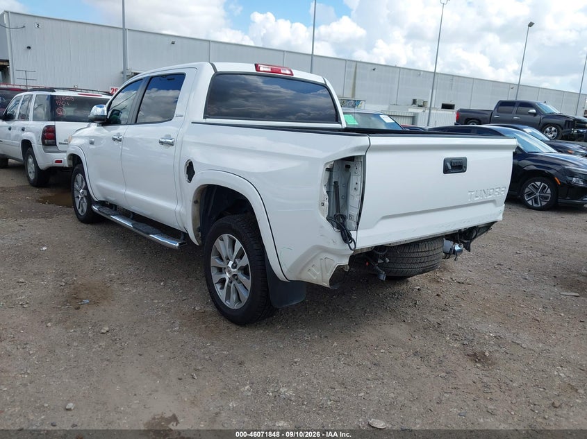 TOYOTA TUNDRA - zdjęcie 3